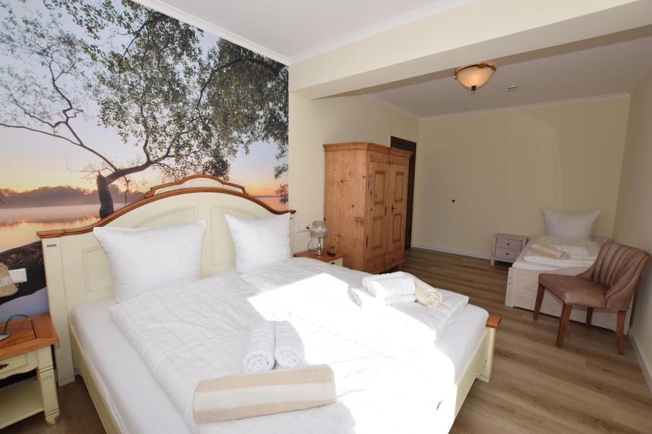 Landhaus Hideaway Mit Aussenpool, Sauna Und Kamin Bosau Ngoại thất bức ảnh